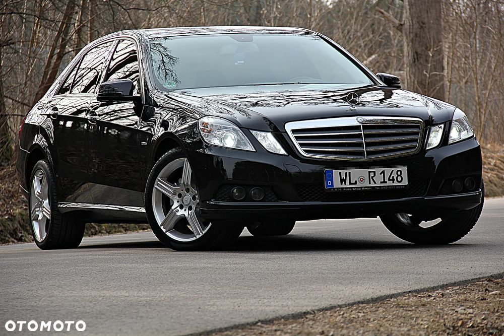 Mercedes-Benz Klasa E 200 BlueEFFICIENCY Elegance - 11