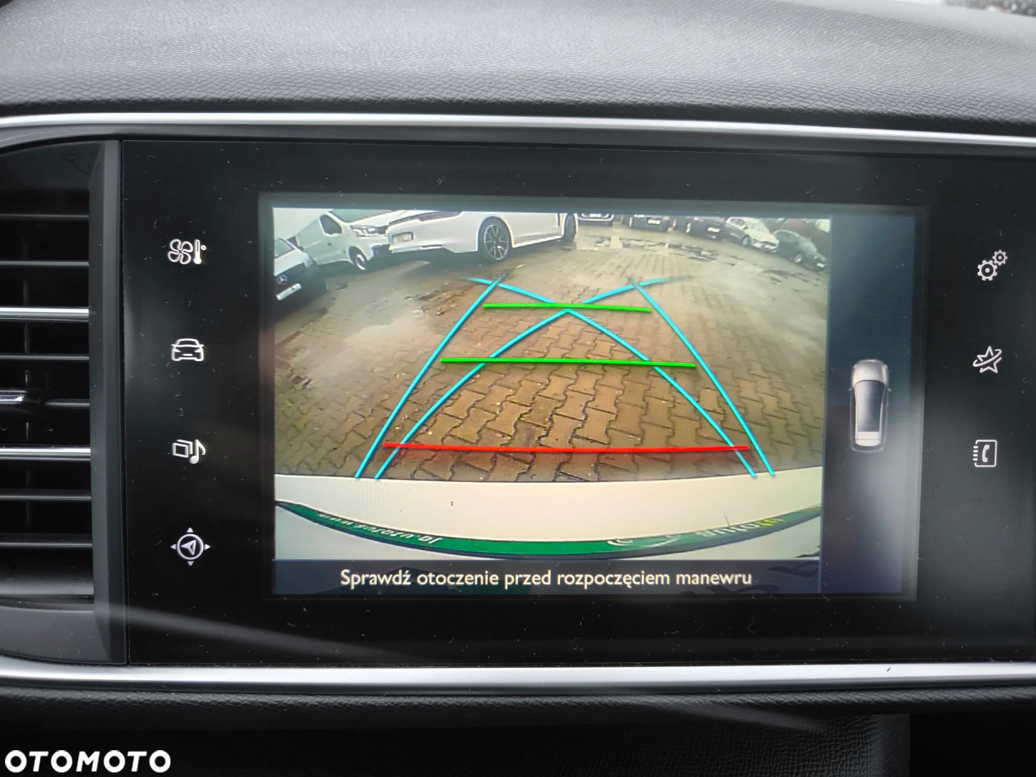 Peugeot 308 1.2 PureTech Allure S&S - 24