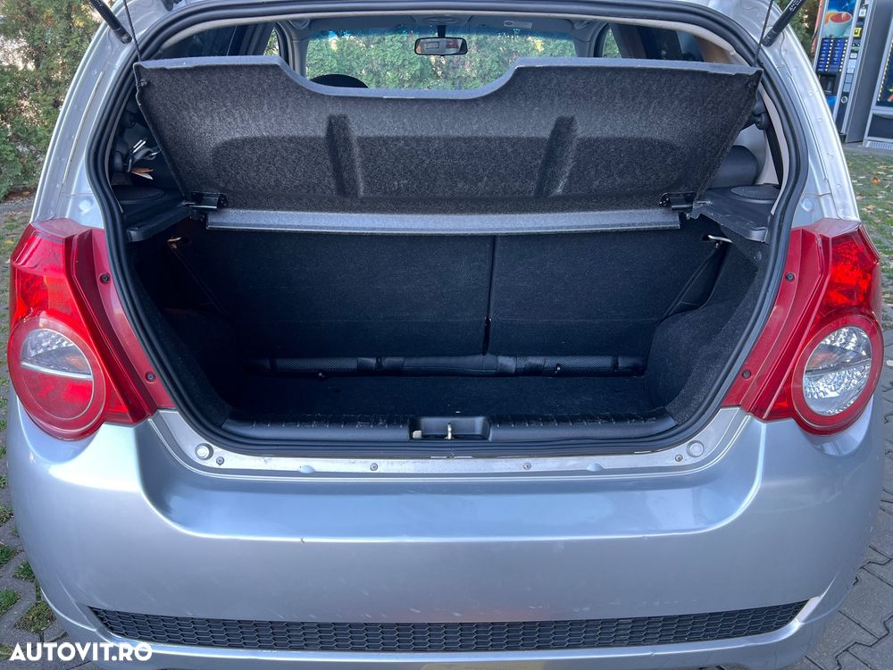 Chevrolet Aveo 1.2i S 504 - 11