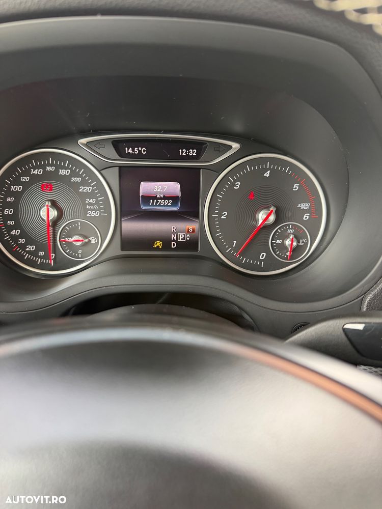 Mercedes-Benz B 220 d 4Matic Aut. - 4