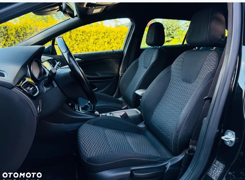 Opel Astra 1.6 CDTI Enjoy S&S - 17