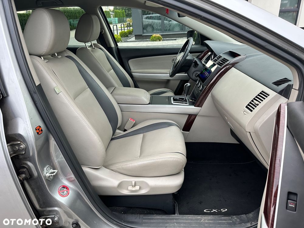 Mazda CX-9 3.7 V6 Sport - 17
