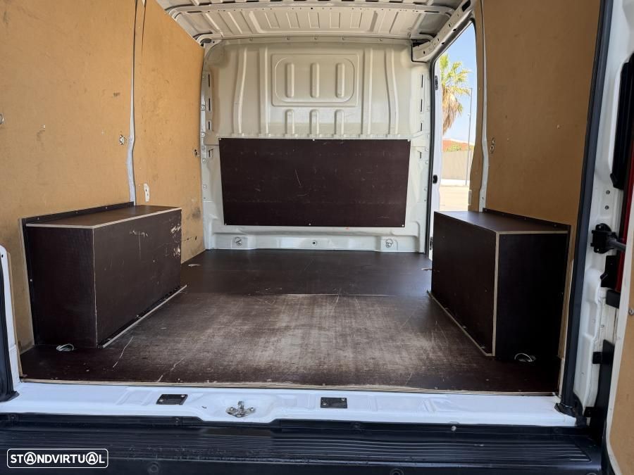 Peugeot Boxer 2.2 BLUEHDI 330 L1H1 PRO C/IVA DEDUTÍVEL - 24