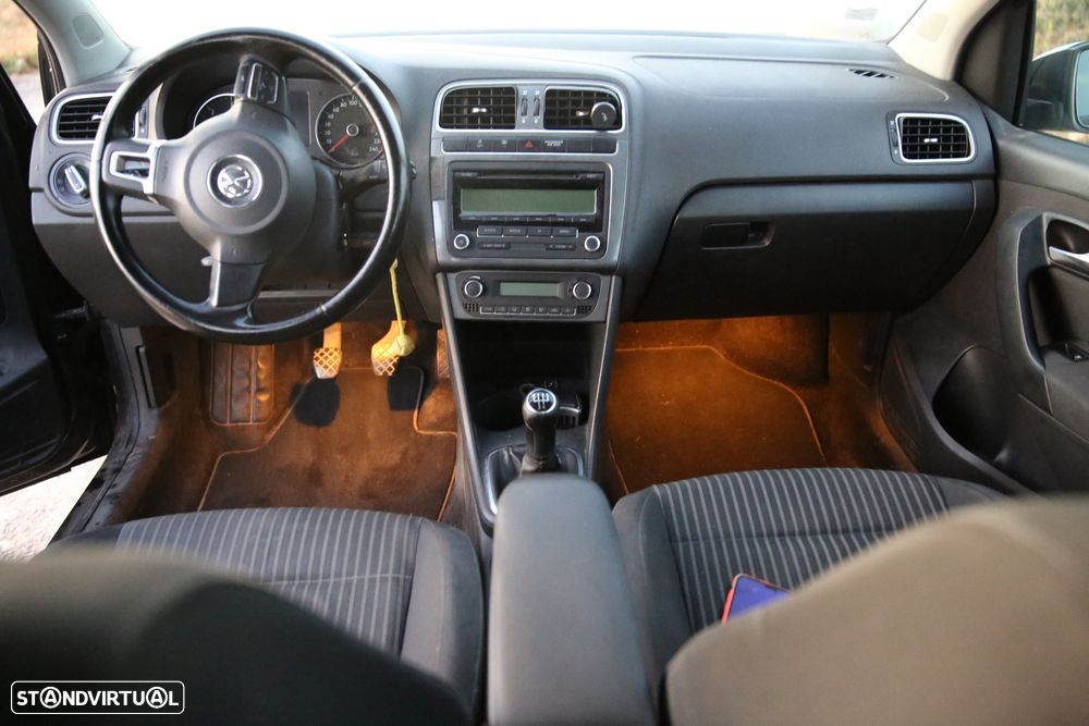 VW Polo 1.6 TDI Confortline - 6