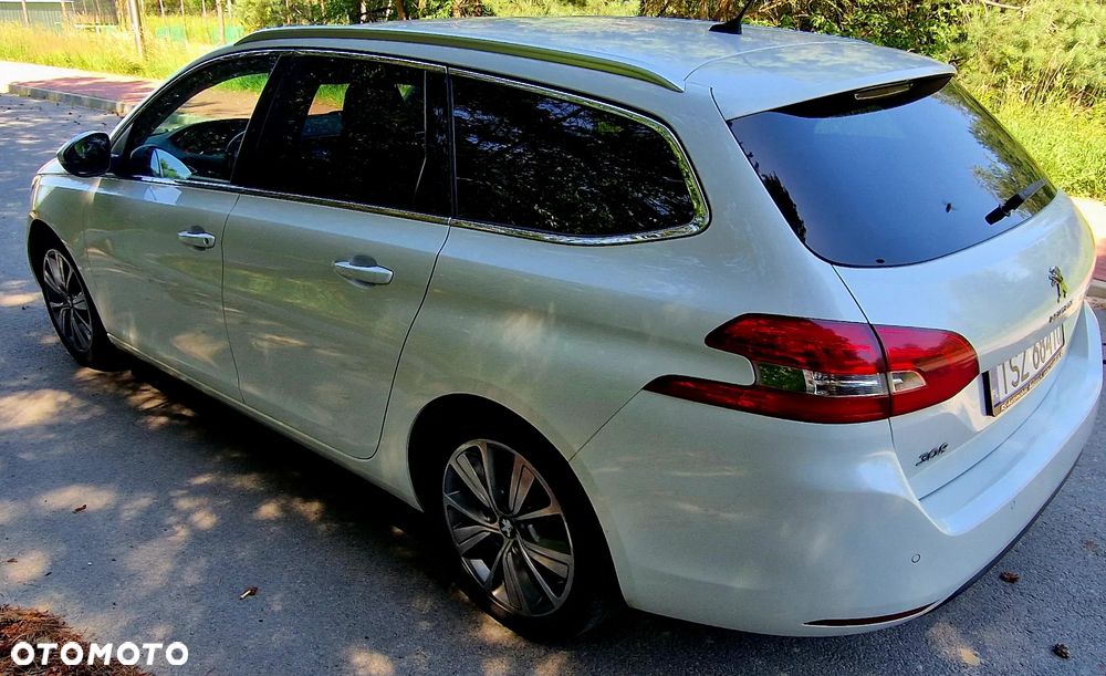 Peugeot 308 1.2 PureTech Allure S&S - 7