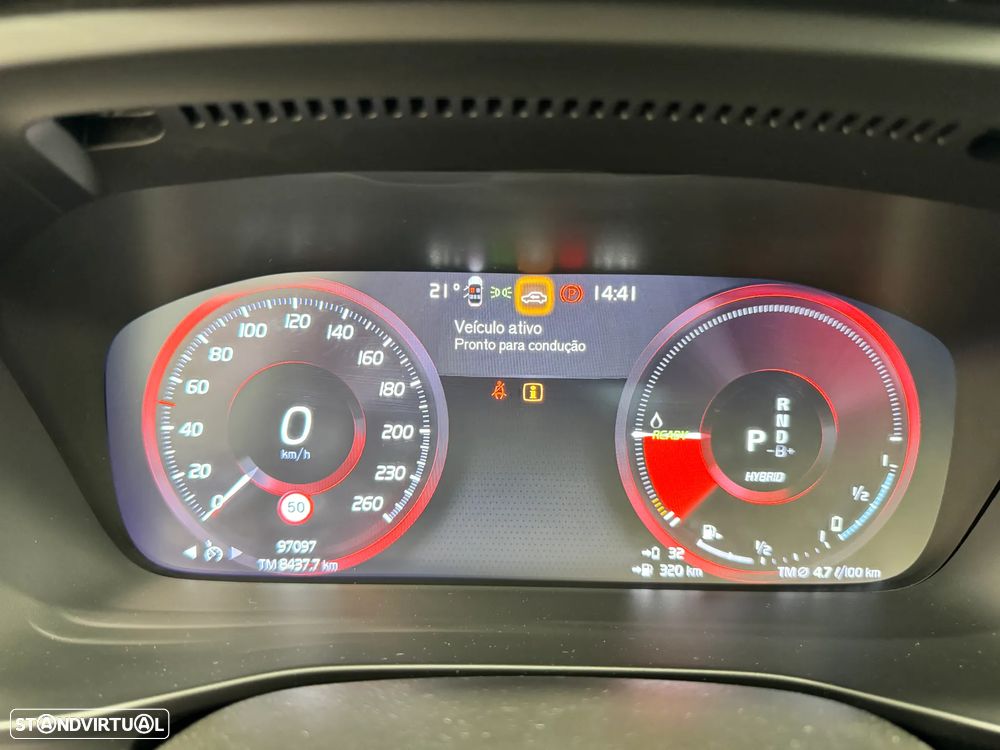 Volvo XC 40 T4 Recharge DKG Essential - 25