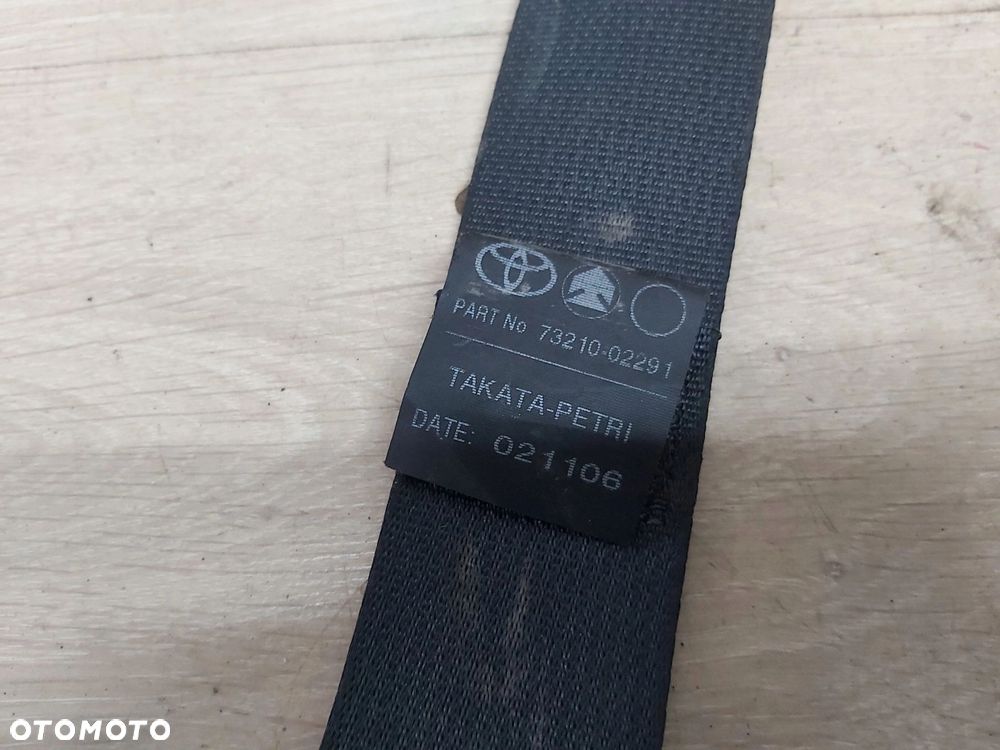 Toyota Corolla E12 pas bezpieczeństwa lewy przód 3D BDB - 2