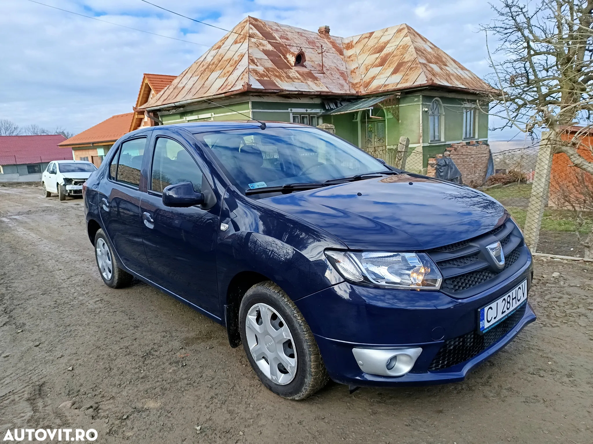 Dacia Logan - 12