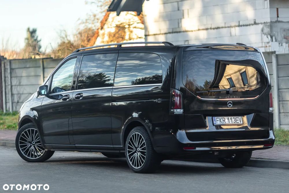 Mercedes-Benz Klasa V 250 d extralang 9G-TRONIC Avantgarde - 25