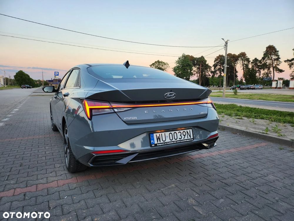 Hyundai Elantra 1.6 Smart - 7