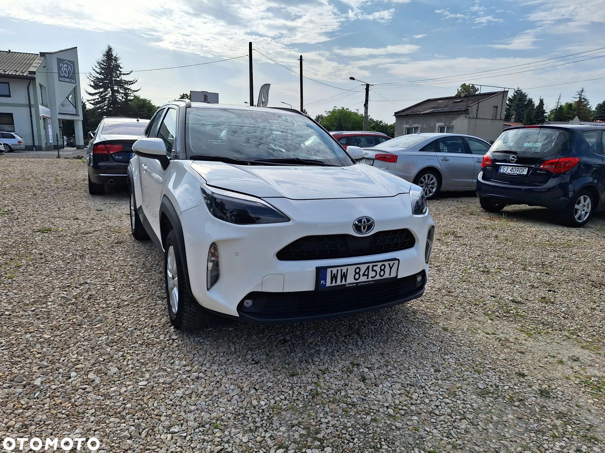 Toyota Yaris Cross Hybrid 1.5 Dynamic - 1