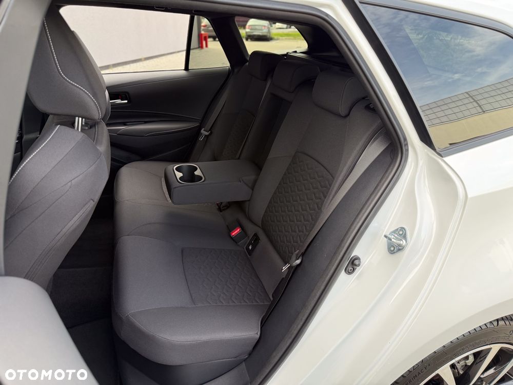 Suzuki Swace 1.8 Hybrid CVT Comfort+ - 19