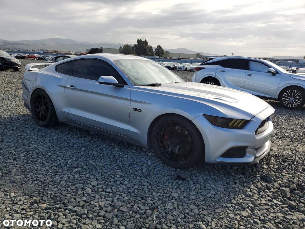 Ford Mustang 5.0 Ti-VCT V8 GT - 3