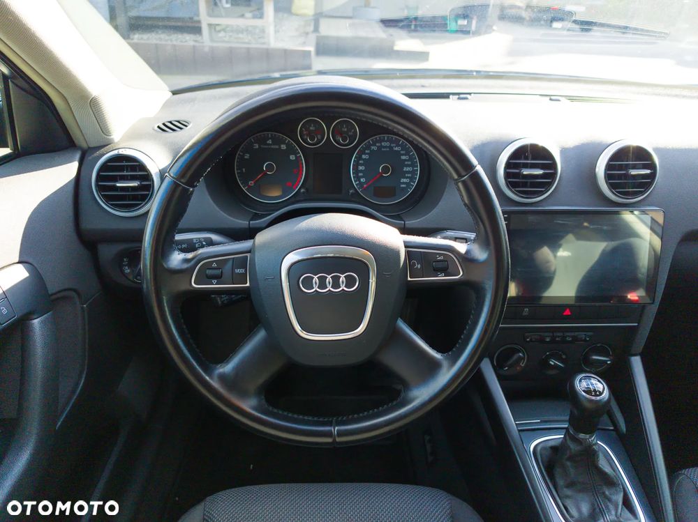 Audi A3 Sportback 1.6 Ambition - 9