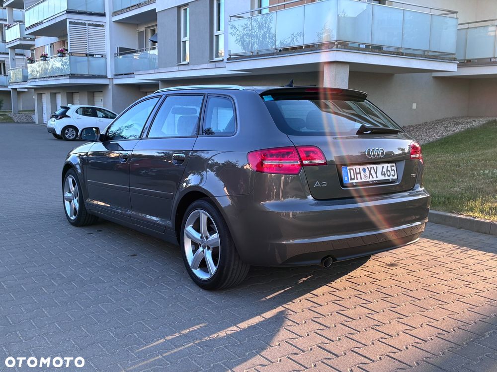 Audi A3 Sportback 2.0 TDI DPF S line Sportpaket (plus) - 18
