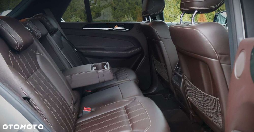 Mercedes-Benz GLE - 18
