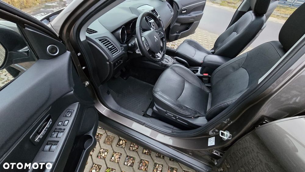 Mitsubishi ASX 2.2 DI-D 4WD Automatik Diamant Edition+ - 10