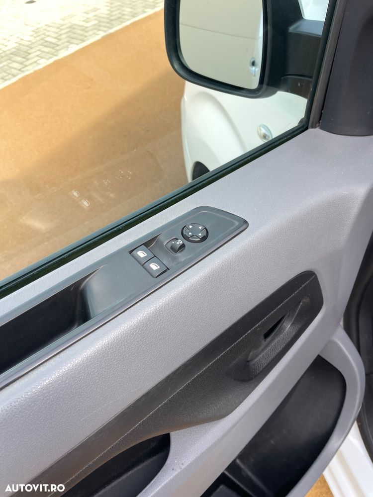 Citroën Jumpy 2.0HDI  L2  2CULISANTE  AUTOMAT - 29