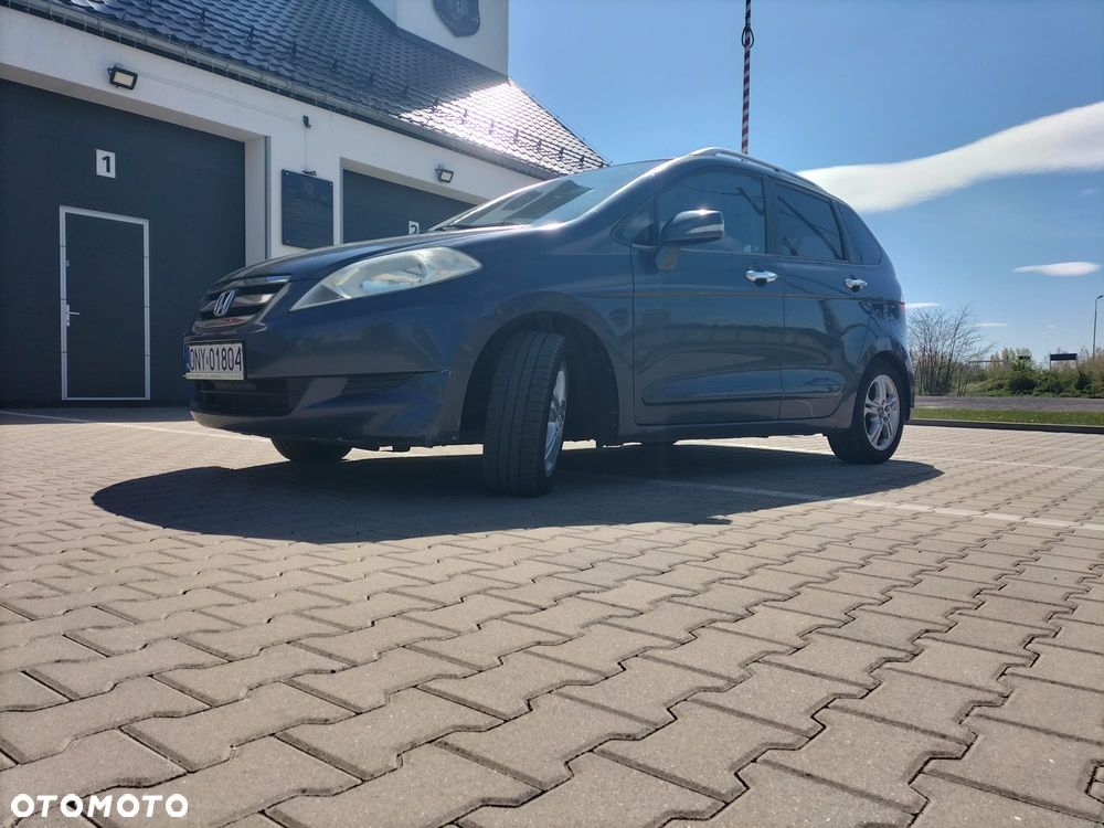 Honda FR-V - 1