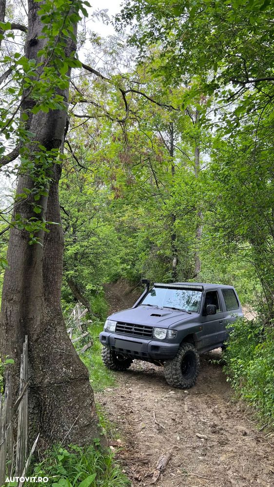 Mitsubishi Pajero 2.5 TD Classic - 2