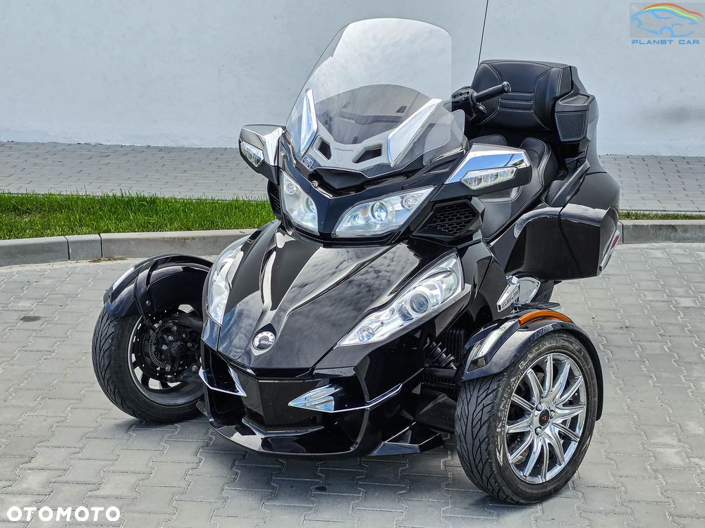 Can-Am Spyder - 2