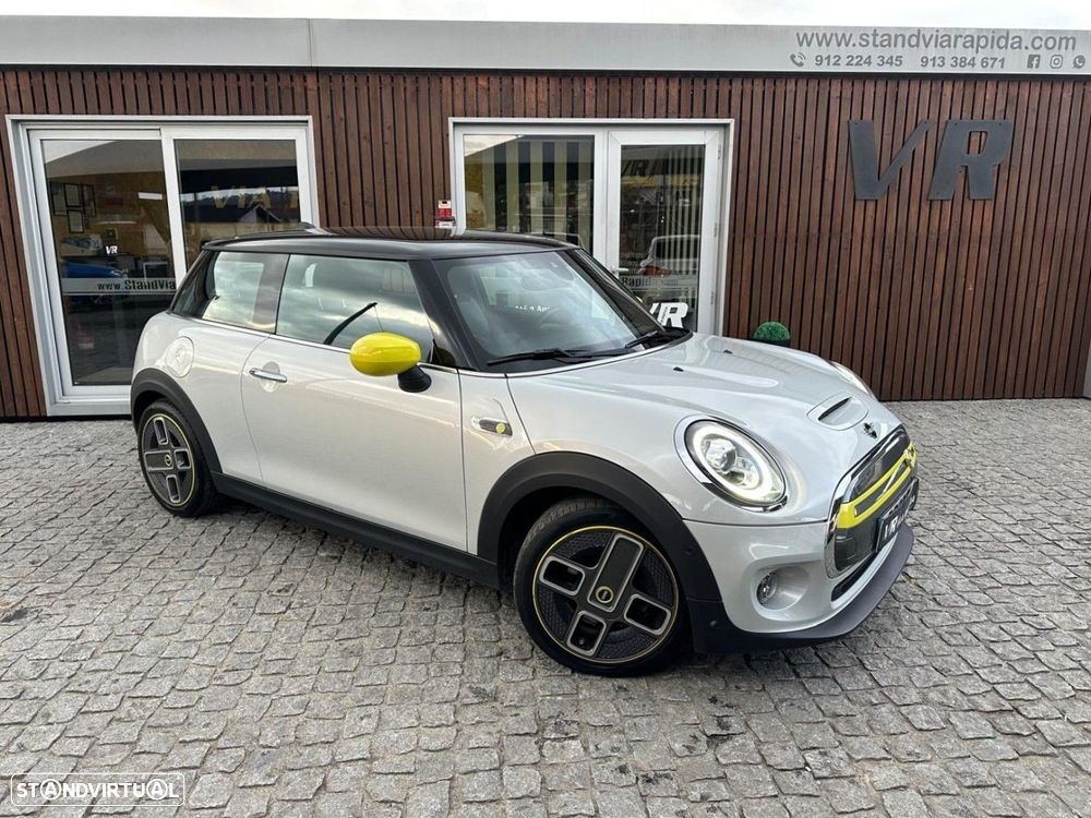 MINI 3 Portas Cooper SE - 29