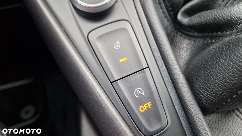 Ford Focus 1.0 EcoBoost Titanium ASS - 13