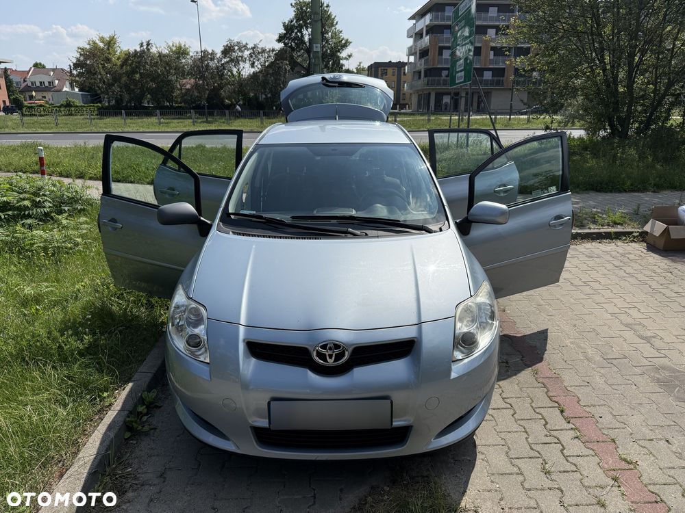 Toyota Auris 2.0 D-4D Luna - 10