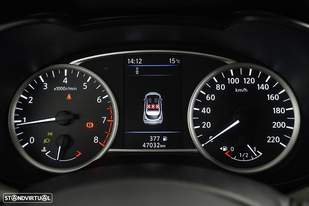 Nissan Micra 1.0 IG-T N-Design Black - 13