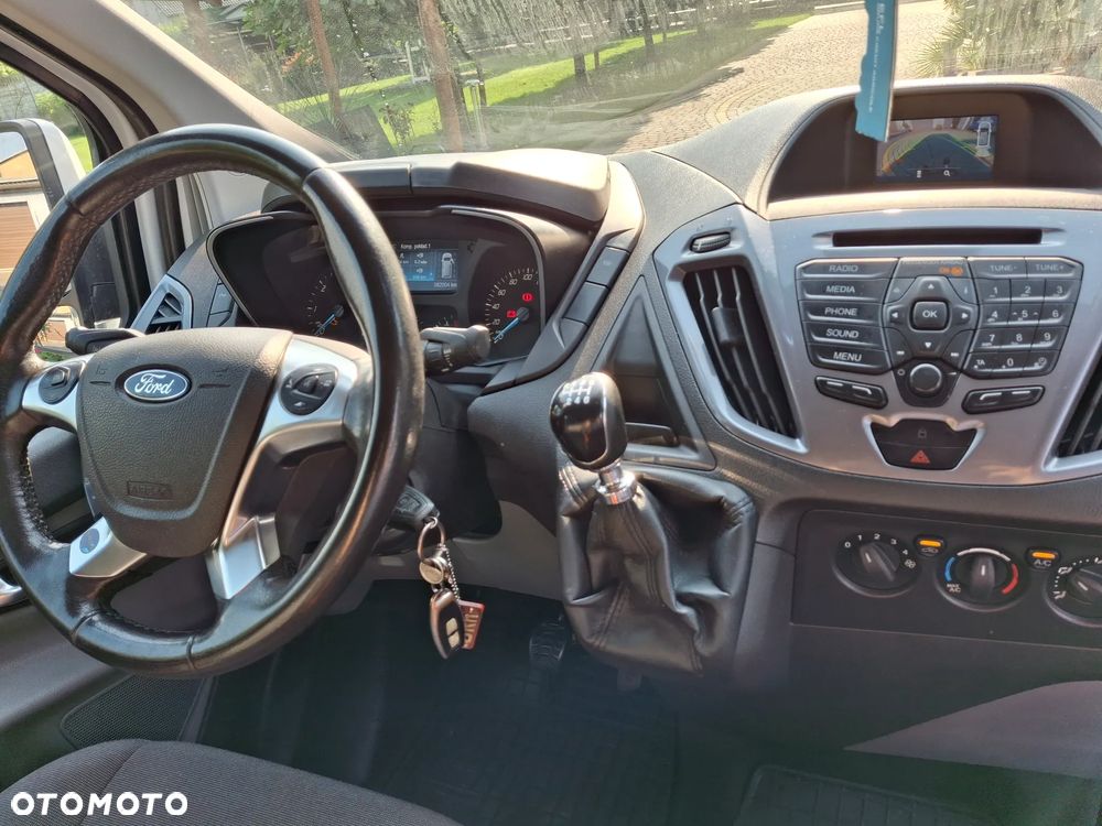 Ford Transit custom - 28