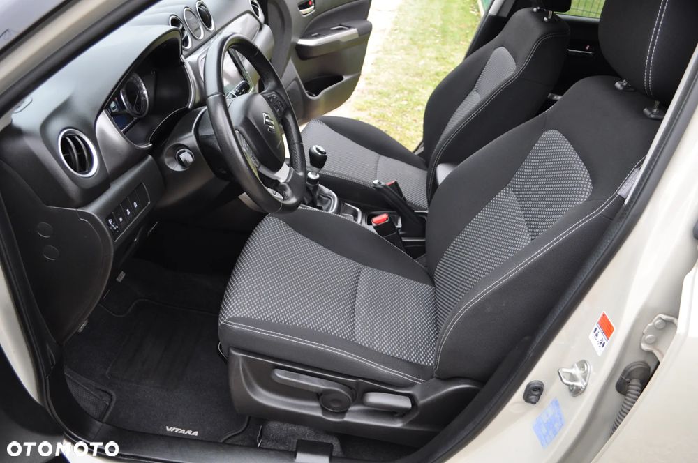 Suzuki Vitara 1.4 Boosterjet XLED 2WD - 16