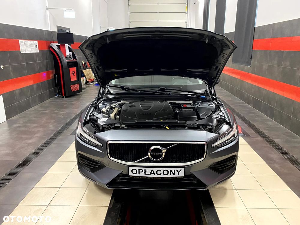 Volvo V60 D3 Momentum - 32