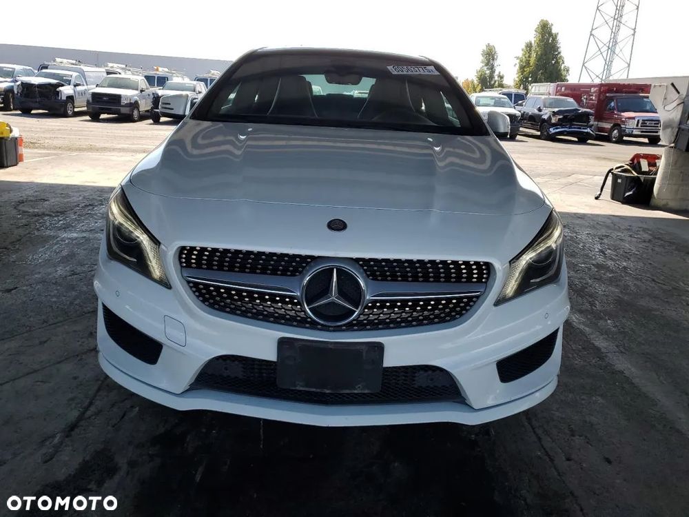 Mercedes-Benz CLA - 5