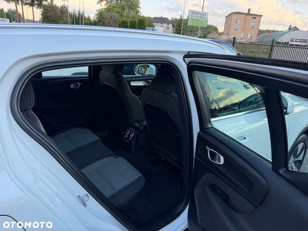 Volvo XC 40 T5 Plug-In Hybrid Core - 15