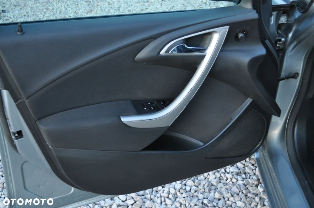 Opel Astra 1.4 Turbo Design Edition - 23