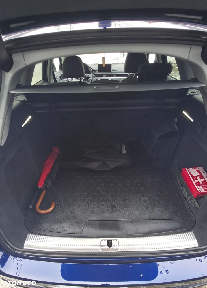 Audi A4 Avant 2.0 TDI Sport S tronic - 24