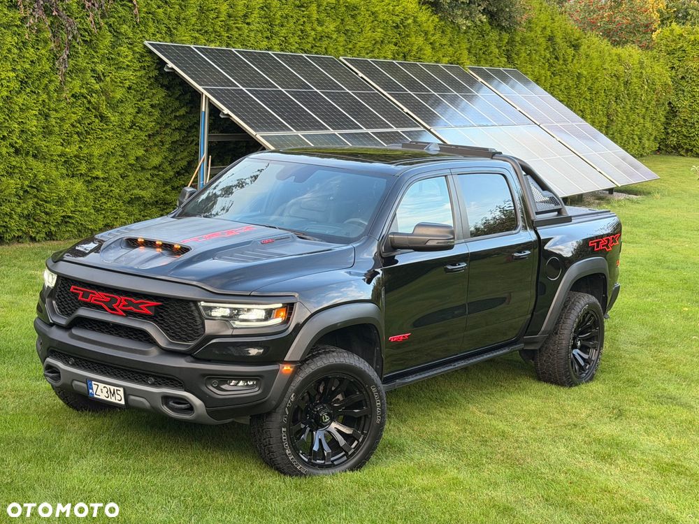 Dodge RAM TRX - 7