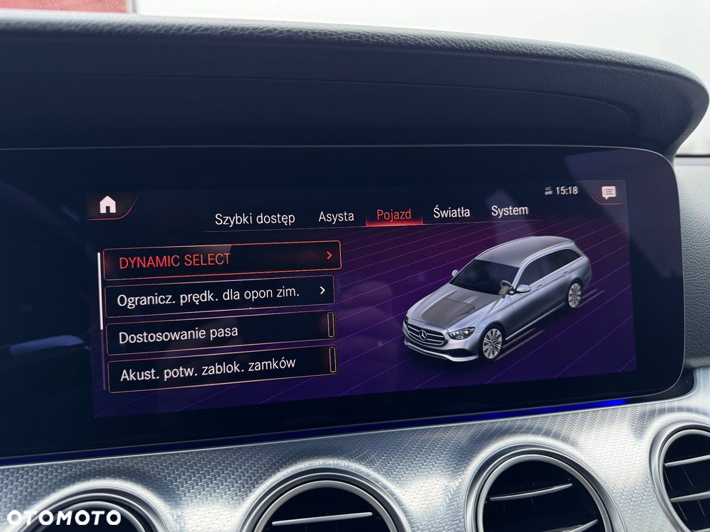 Mercedes-Benz Klasa E 200 9G-TRONIC Exclusive - 33