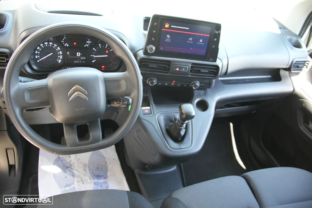 Citroën Berlingo Maxi Longa 1.5BlueHDI 102v 3Lugares - 13