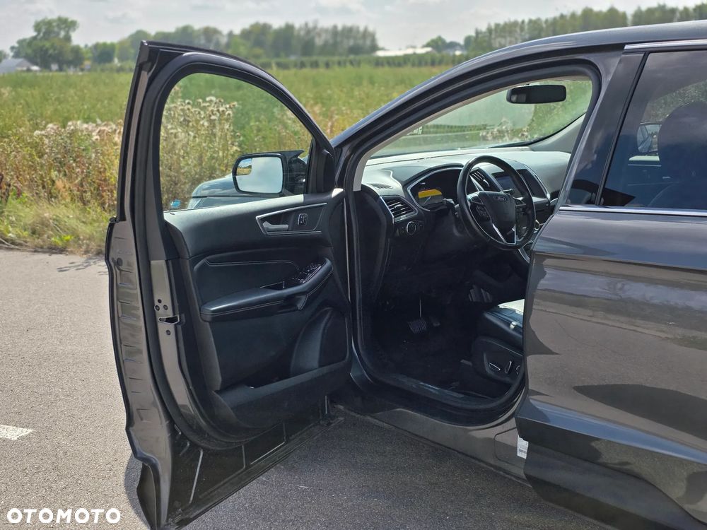 Ford Edge - 12