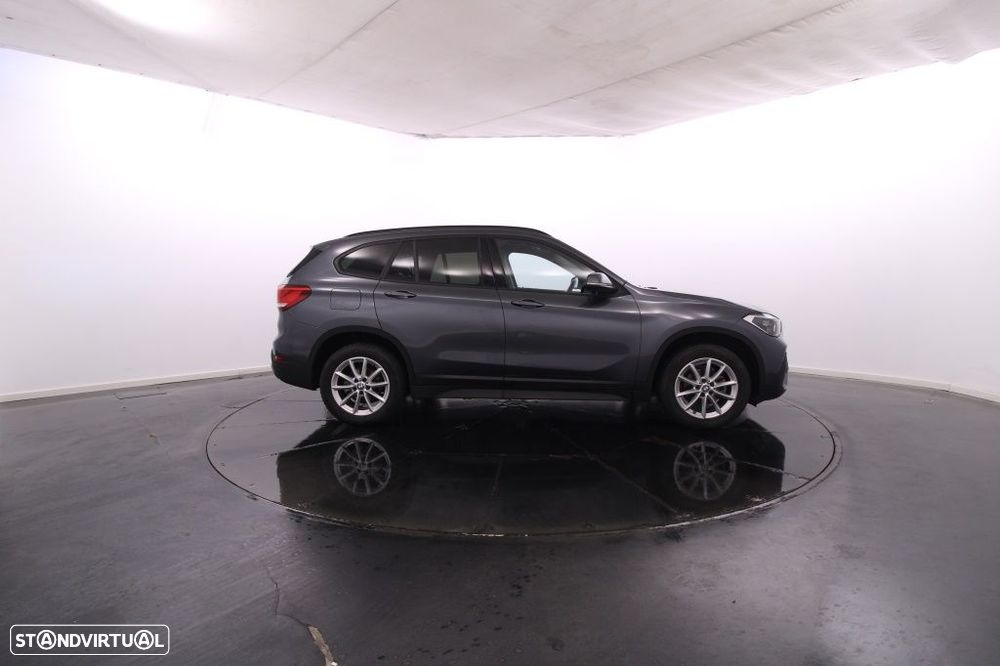 BMW X1 16 d sDrive Auto - 10