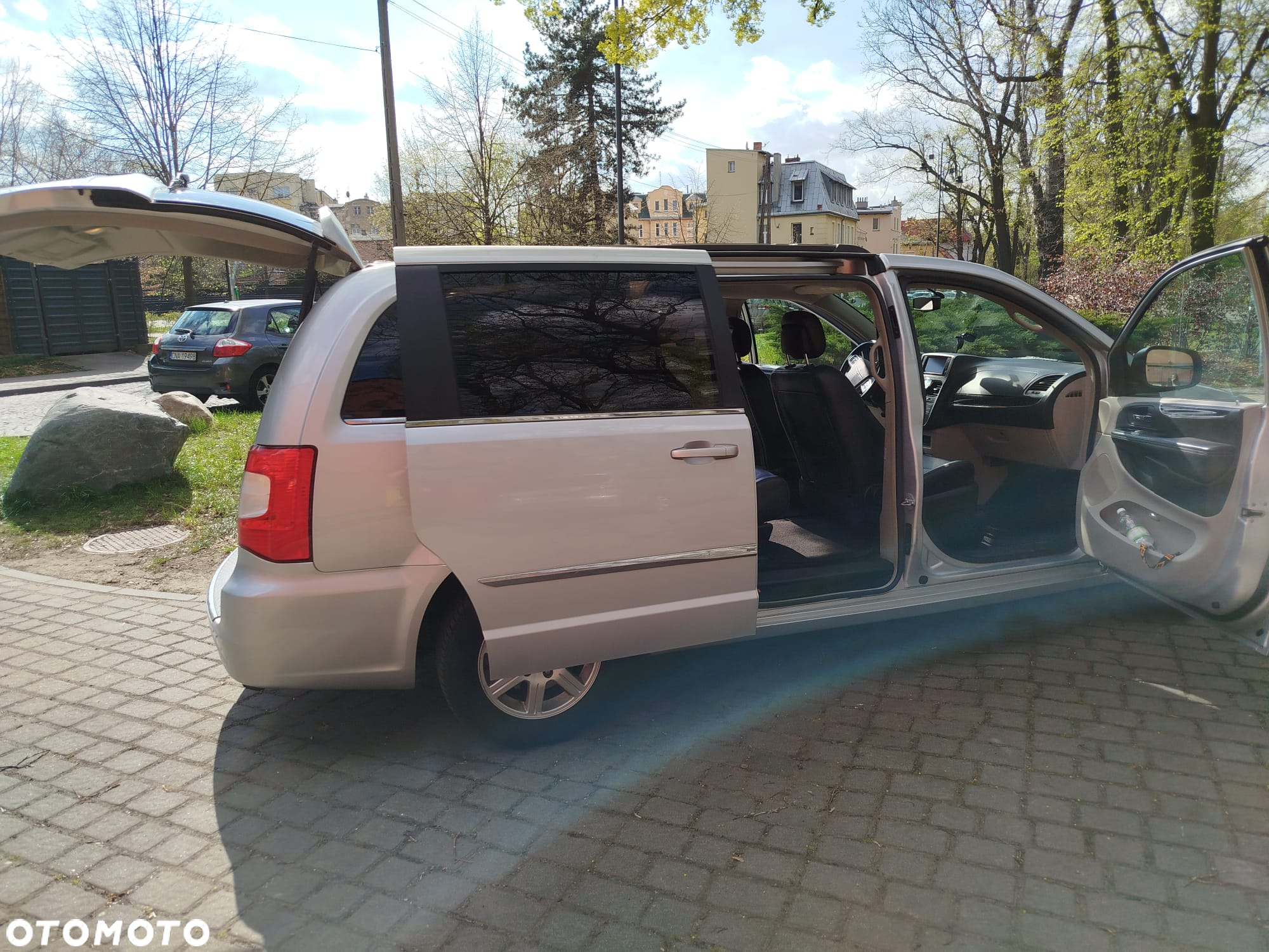 Chrysler Town & Country 3.6 Limited - 7