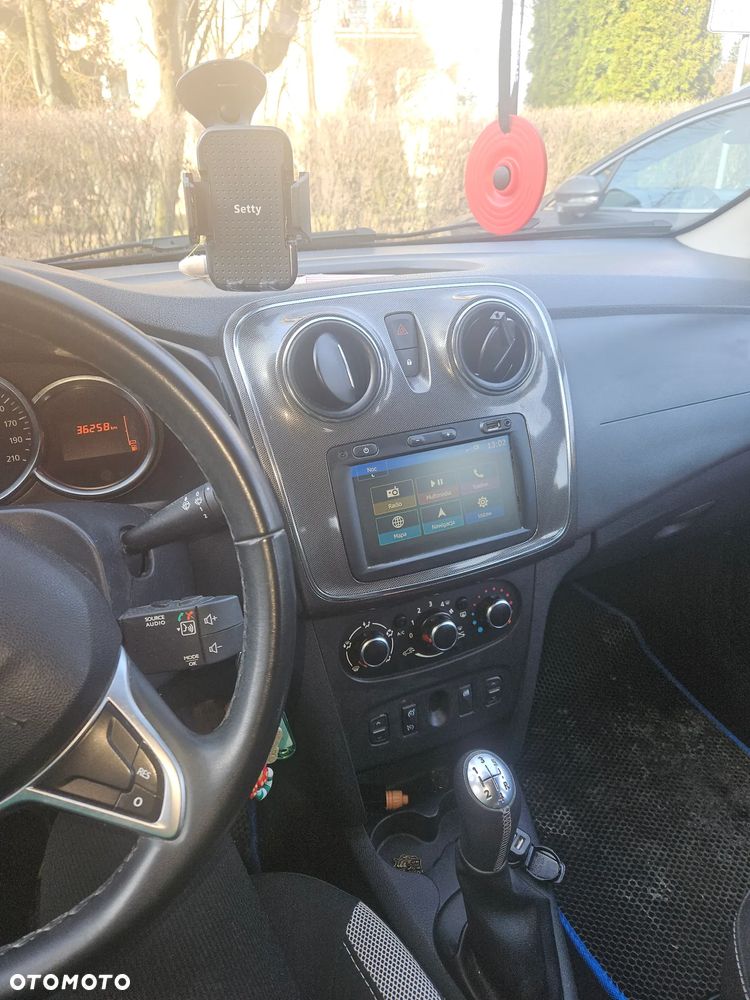 Dacia Sandero Blue dCi 95 Comfort - 2