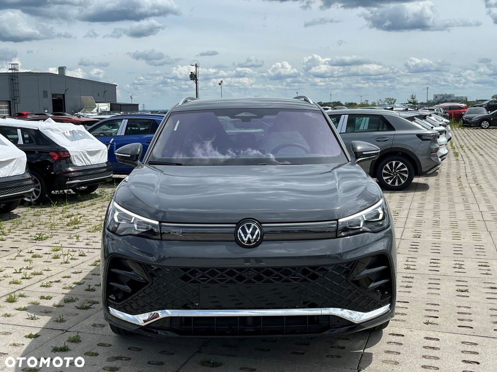 Volkswagen Tiguan - 3