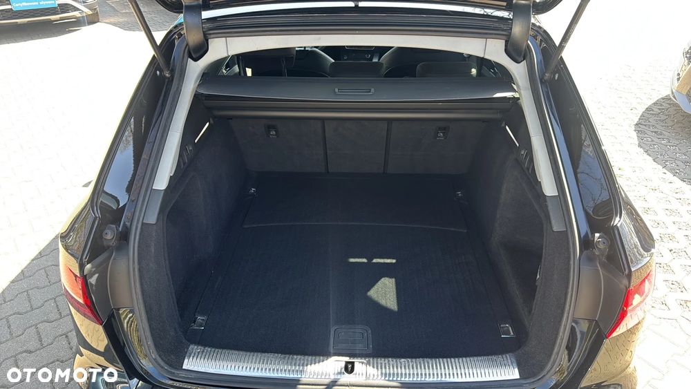 Audi A4 Avant 40 TDI mHEV S tronic - 30