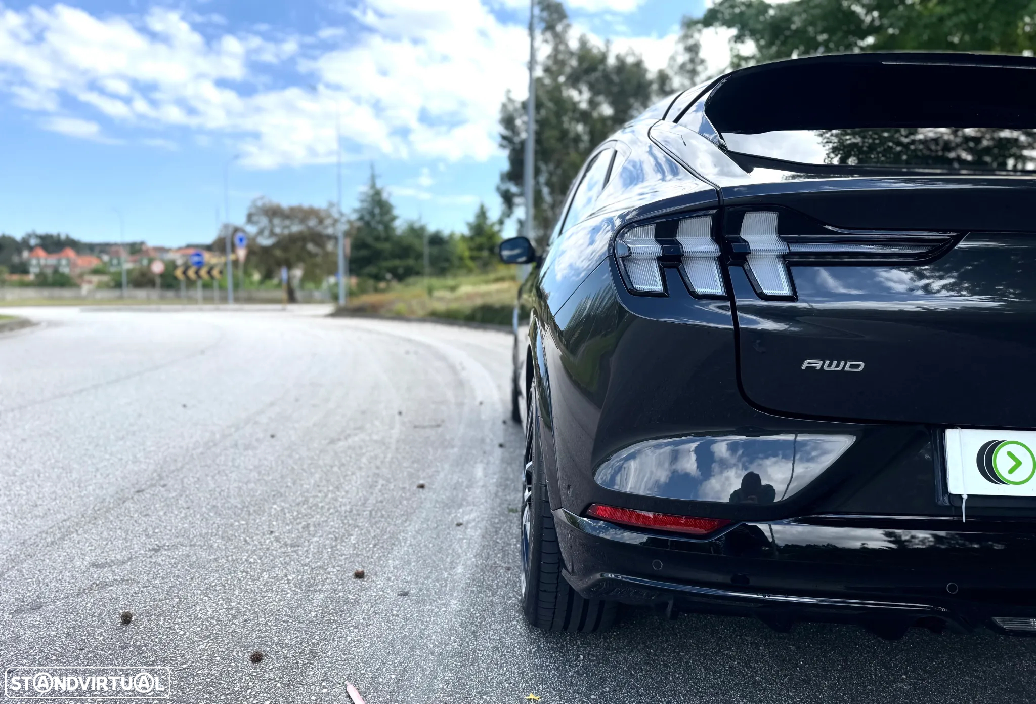 Ford Mustang Mach-E 98.7 kWh GT AWD - 10