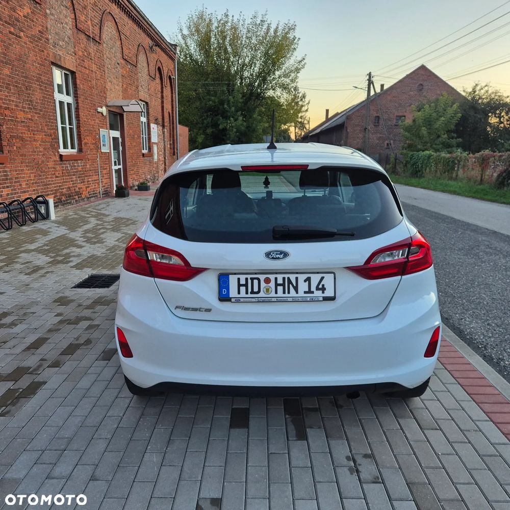 Ford Fiesta 1.1 S&S COOL&CONNECT - 10