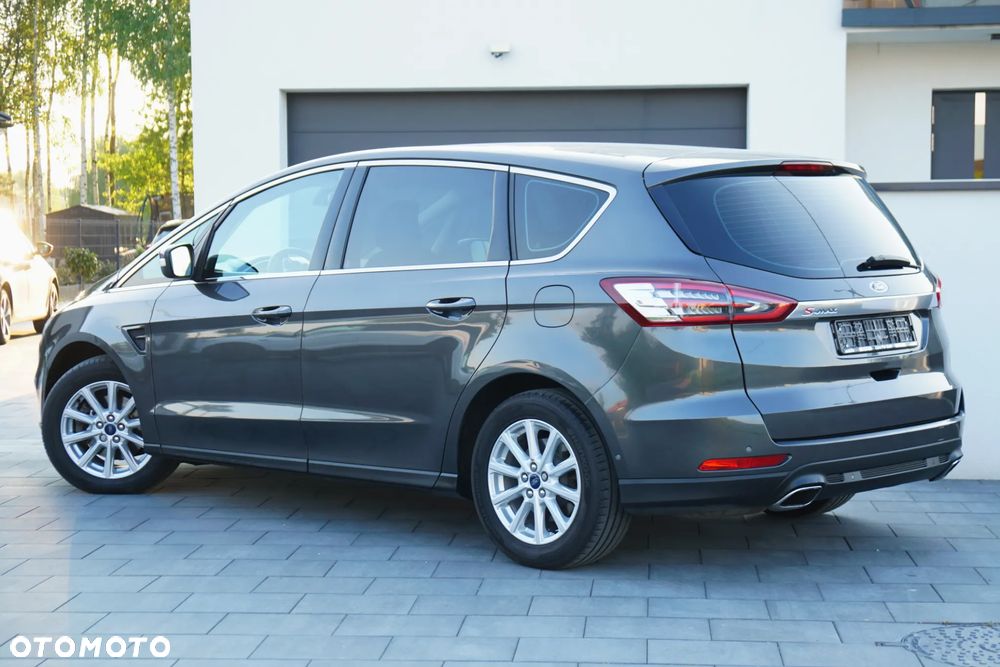 Ford S-Max 2.0 TDCi Titanium - 19