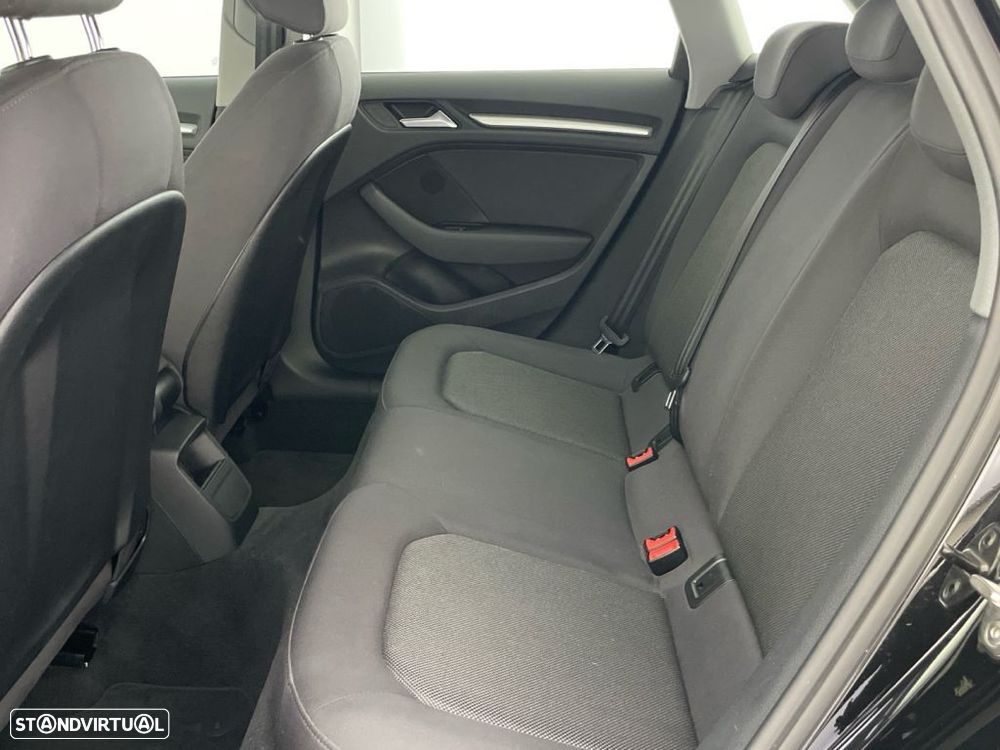 Audi A3 Sportback 1.0 TFSI - 12