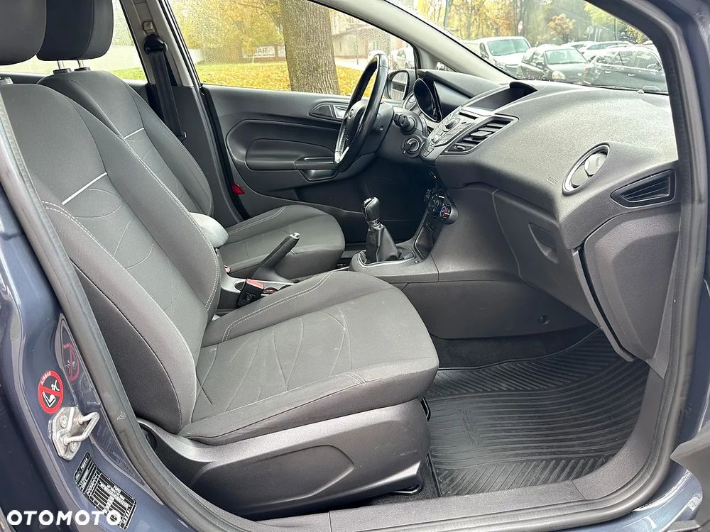 Ford Fiesta 1.0 EcoBoost Titanium - 16